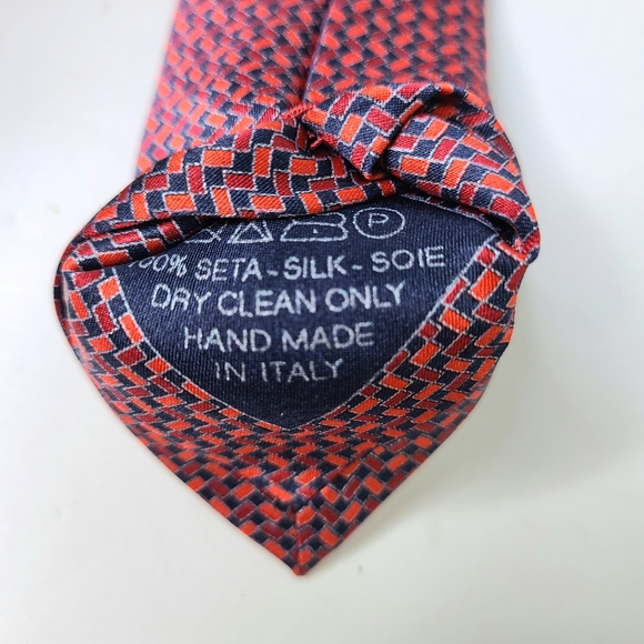 Brioni Handmade Geometric Printed Woven Silk Tie - Picture 8 of 9